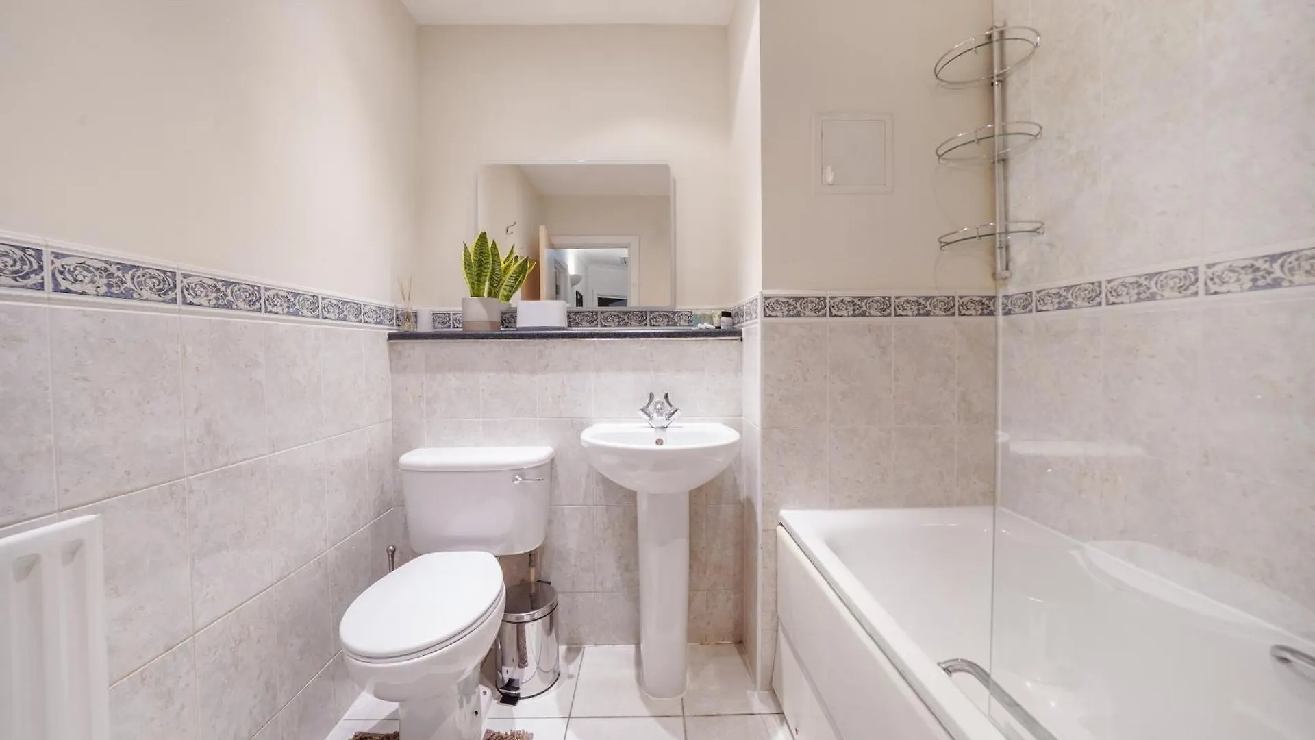 1 Bed Apartment City Of London Whitechapel
