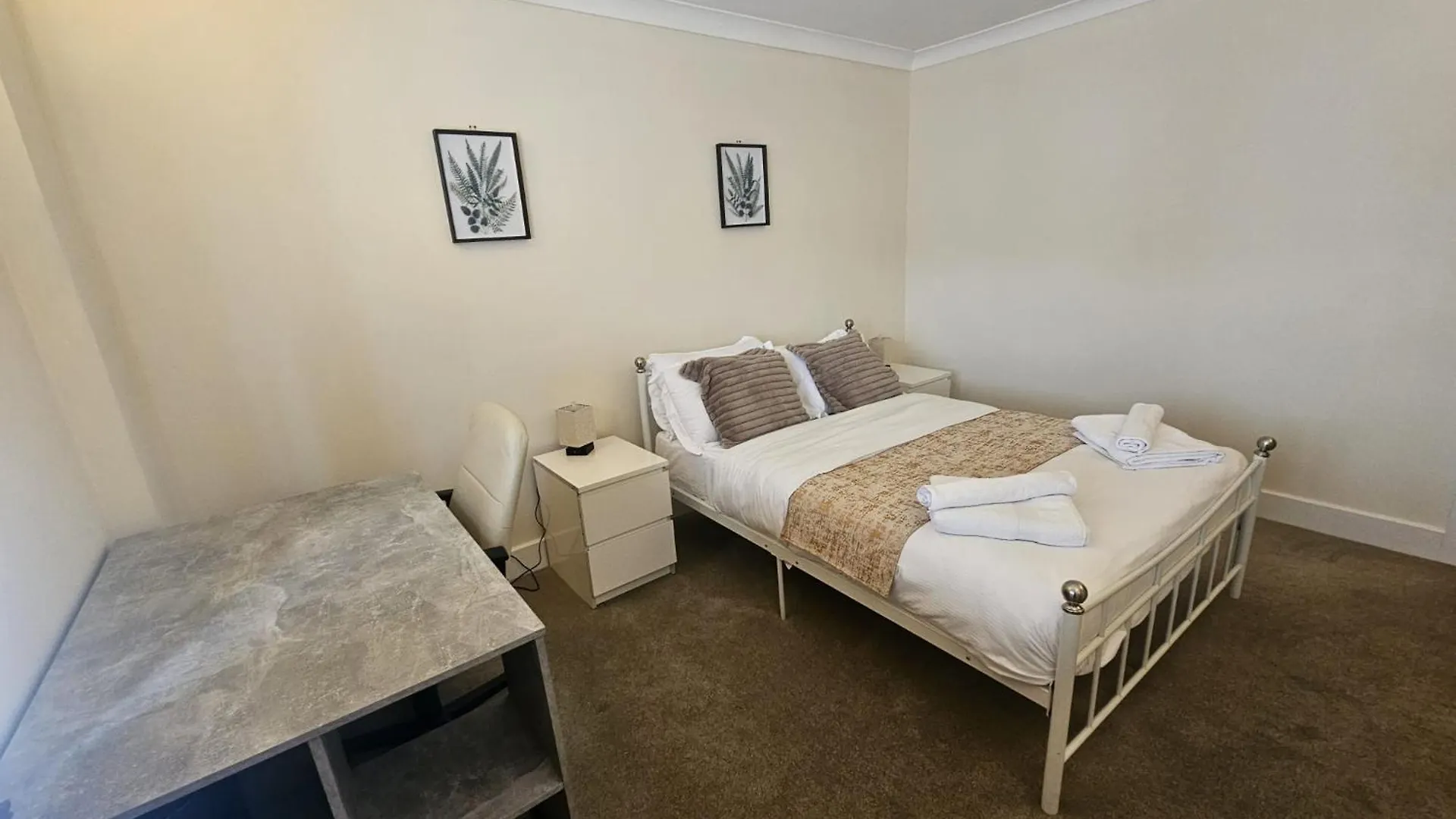 1 Bed Apartment City Of London Whitechapel