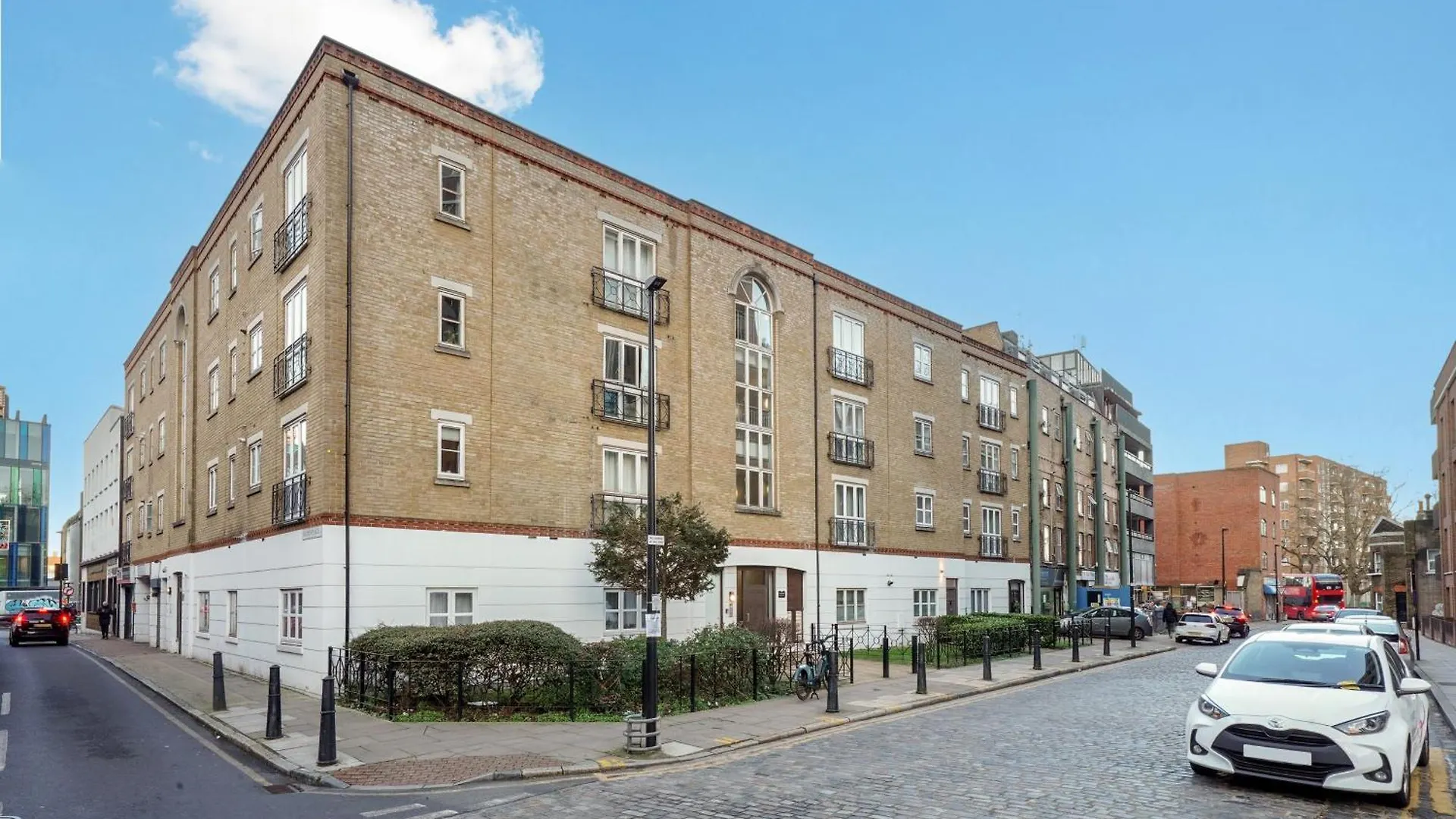 1 Bed Apartment City Of London Whitechapel