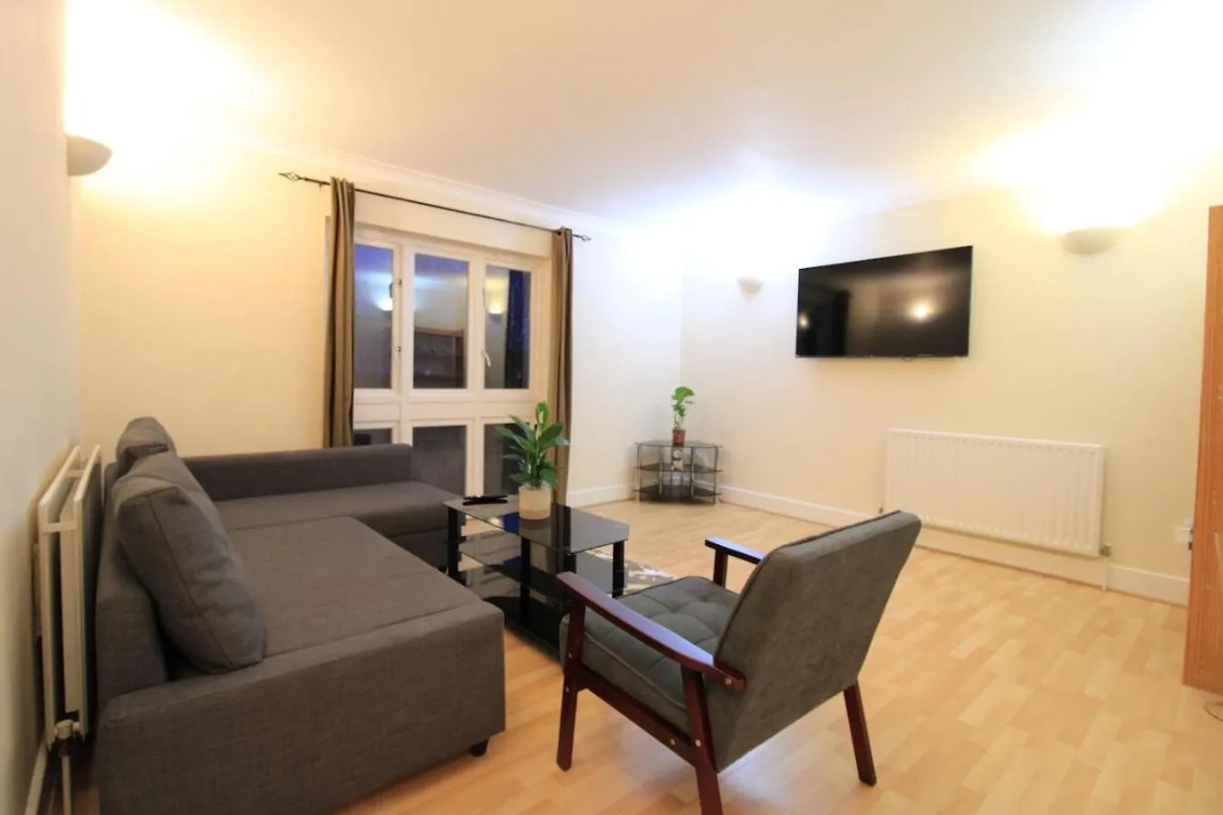 1 Bed Apartment City Of London Whitechapel